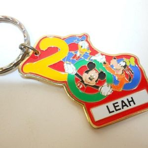 LEAH Walt Disney celebrate Key Chain Mickey Mouse